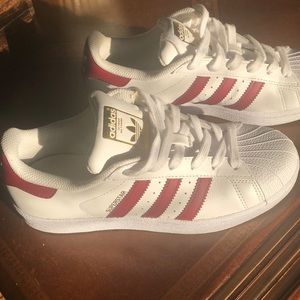 Adidas Sneakers